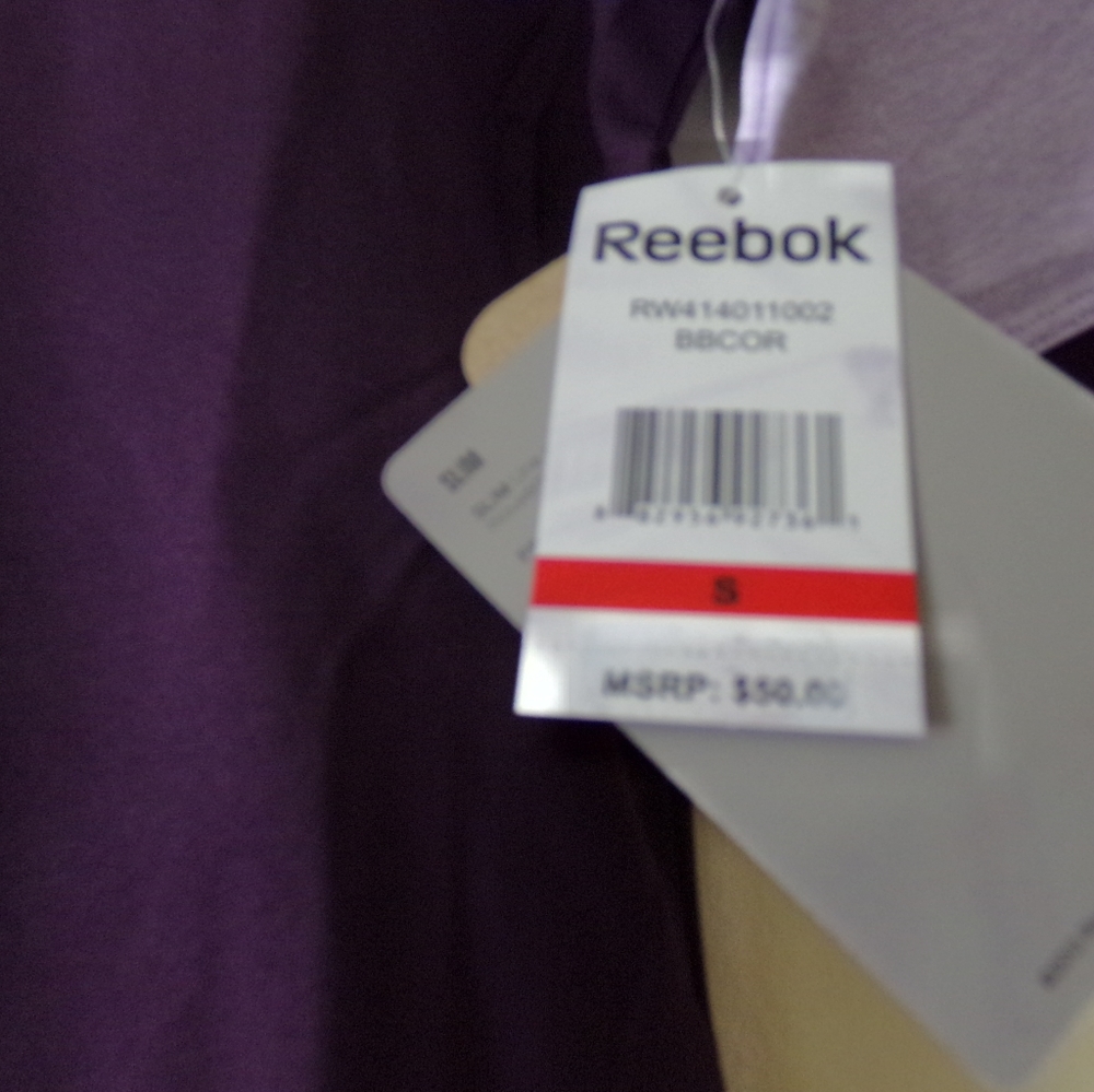 Rebook shirt. New with tags.size: small - Picture 6 of 6